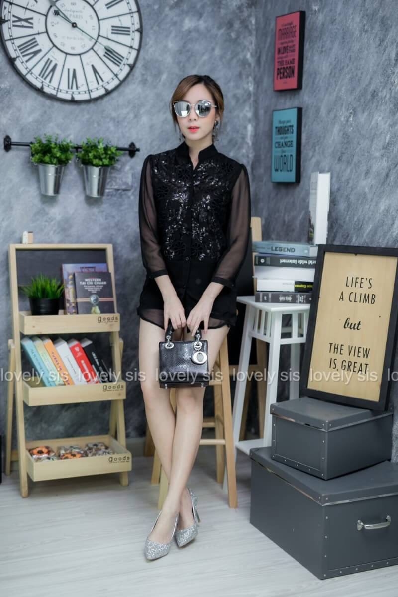 เสื้อเกาหลี พร้อมส่ง เสื้อตัวยาว แขนสามส่วน