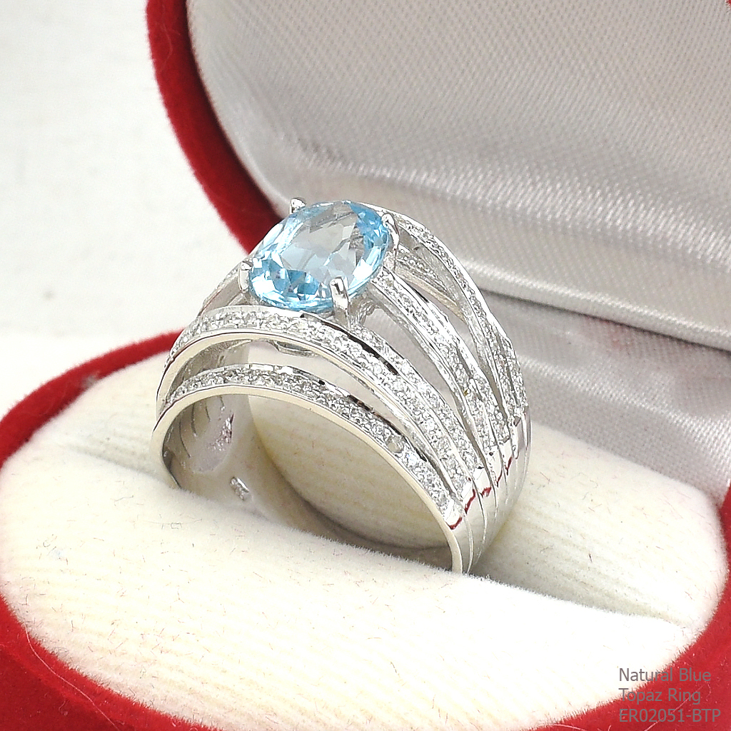 SKJewelryFactory แหวนพลอยบลูโทปาซแท้และเพชร ตัวเรือนเงินแท้ ดีไซน์เก๋ๆเพชรแถว เล่นระดับสูงต่ำ ER02051-BTP