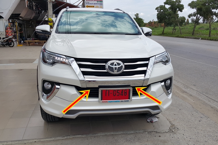 fortuner_ครอบใต้กระจัง