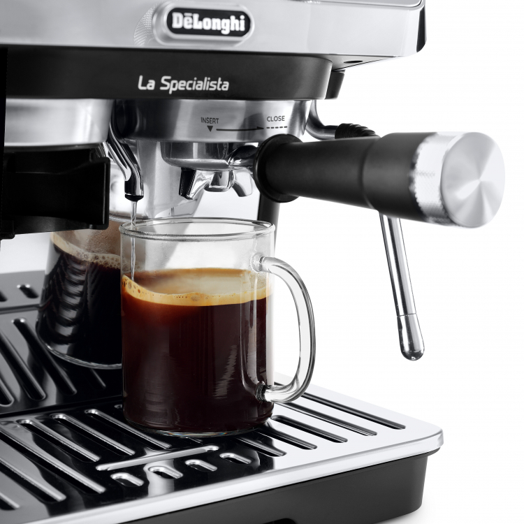 เครื่องชงกาแฟเอสเพรสโซ De'Longhi รุ่น EC9155.MB