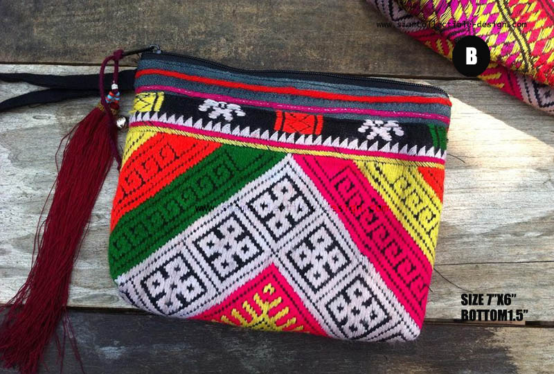 กระเป๋าเครื่องสำอาง B /ETHNIC HMONG EMBROIDERED COSMETIC BAG B