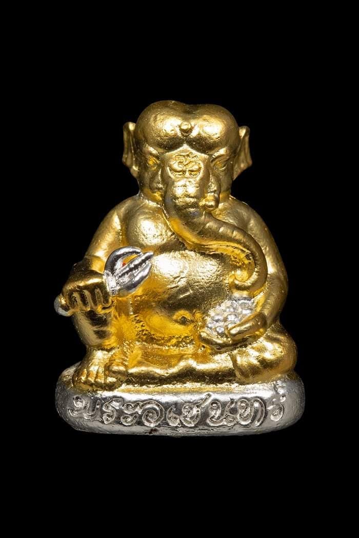 พระอุเชนทร์คู่บารมี พ่อท่านคล้าย คู่วัดสวนขัน เทวรูปศักดิ์ศิษย์แห่งแดนใต้