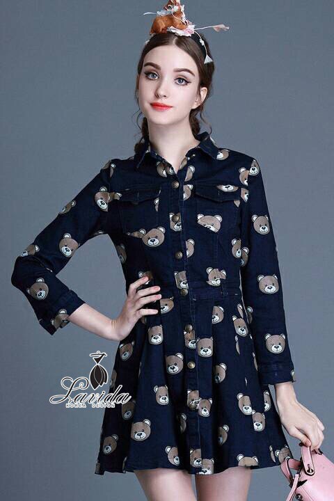 พร้อมส่ง เดรสลายเส้นพิมพ์ลายหน้าน้องหมีสีน้ำตาล