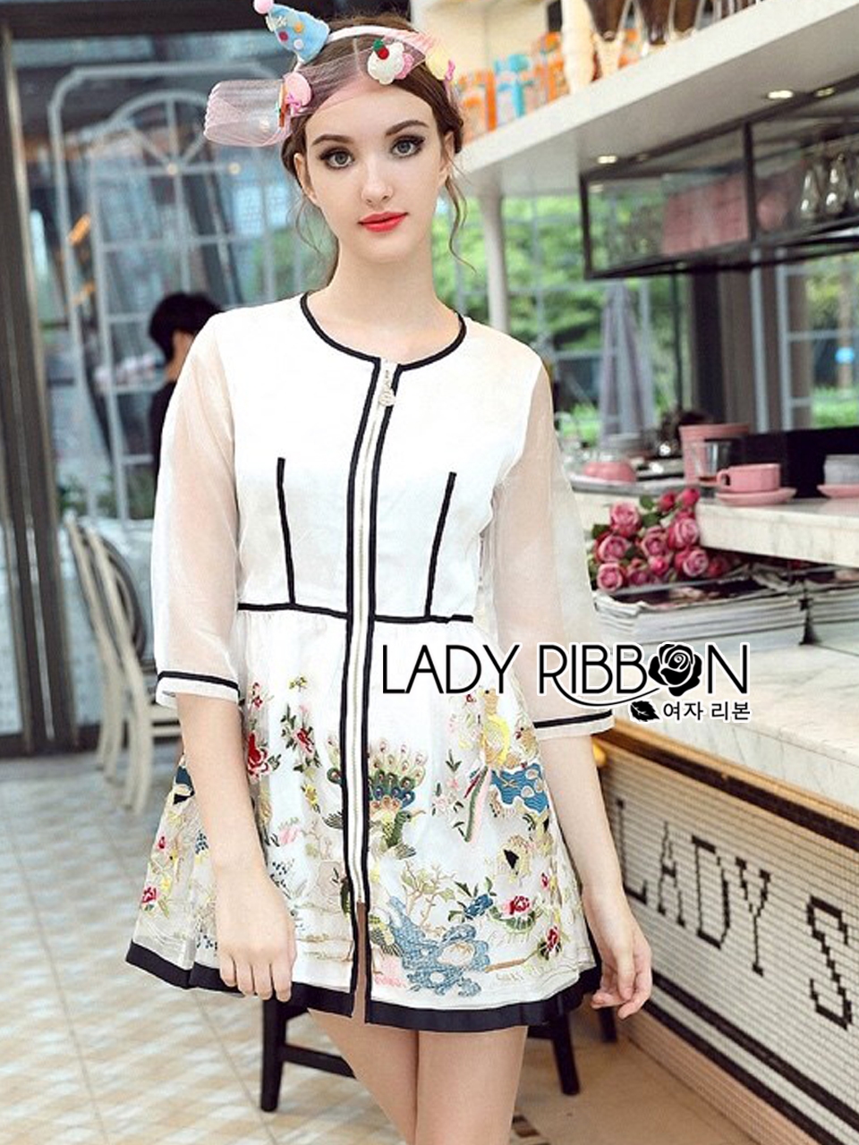 พร้อมส่ง เดรสผ้าแก้วปักลายแฟรี่เทลสุดหวาน