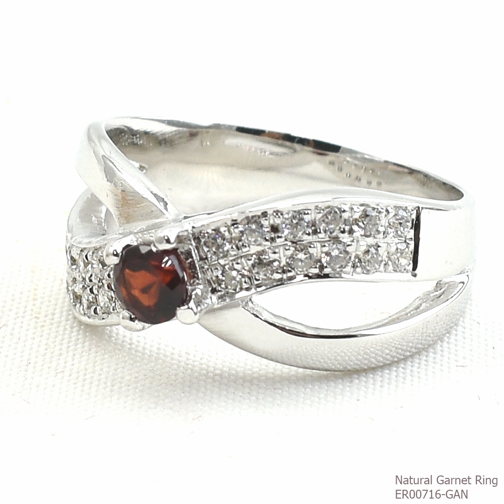 SKJewelryFactory แหวนเงินโกเมนแท้ แหวนโกเมนและเพชร ER00716-GAN
