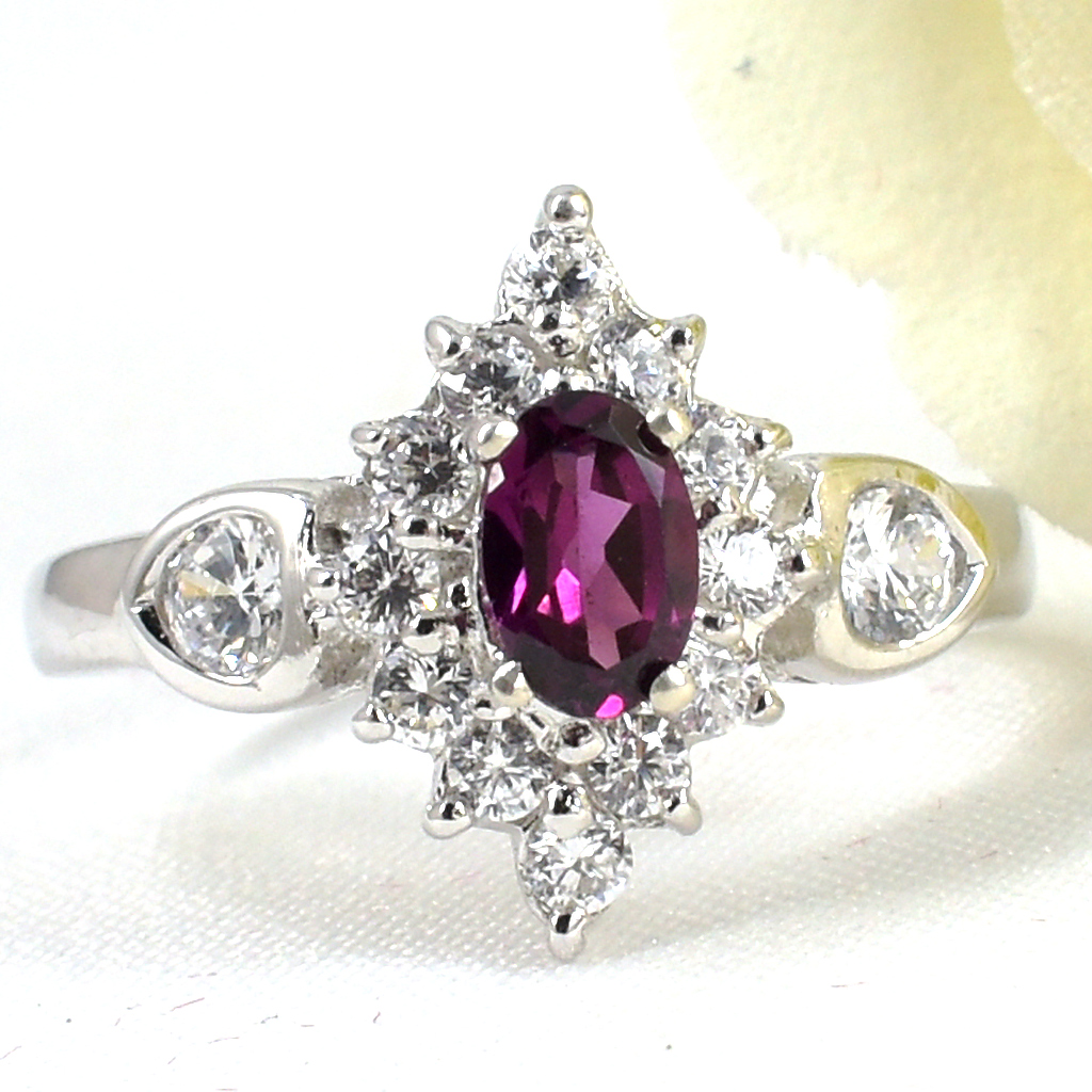 SKJewelryFactory แหวนเงินแท้ 92.5% ฝังพลอยโรโดไลท์การ์เน็ตแท้ ER01585-RGN