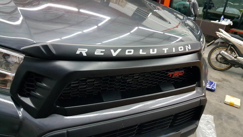 3164 กระจังหน้า HILUX REVO TRD