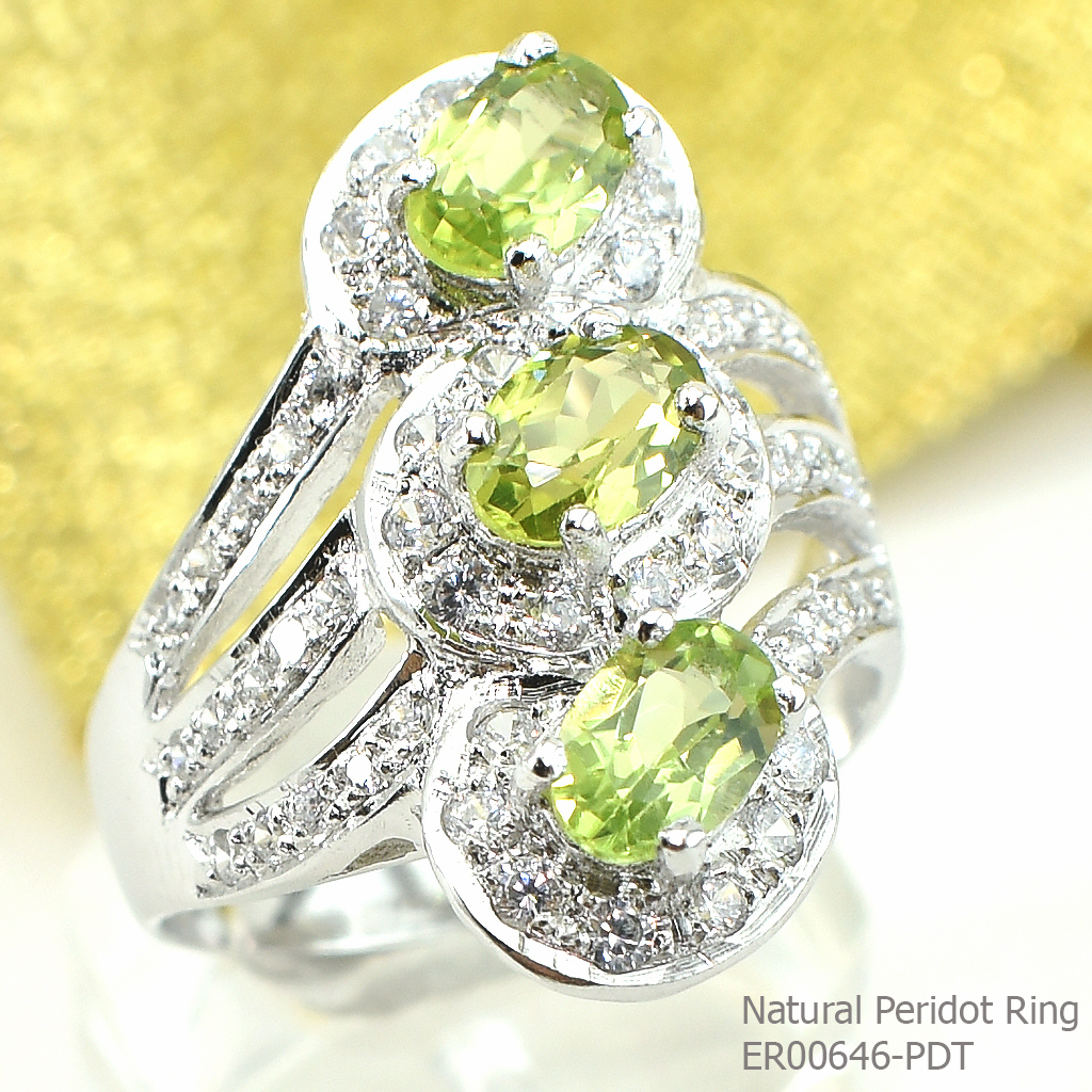 SKJewelryfactory แหวนเงินแท้ 92.5% ฝังพลอยเพอริดอทแท้ สไตล์หรูหรา ER00646-PDT