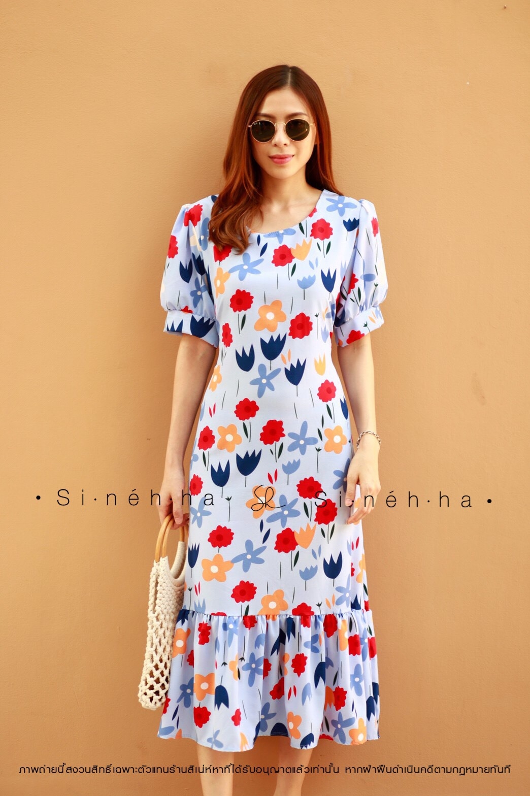 เดรสเกาหลี พร้อมส่ง Dress ผ้าซาตินโพลี
