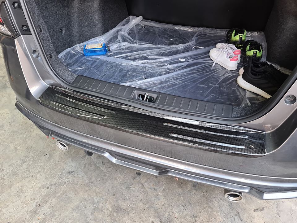 New Almera Turbo กันรอยท้ายเคฟล่า AO