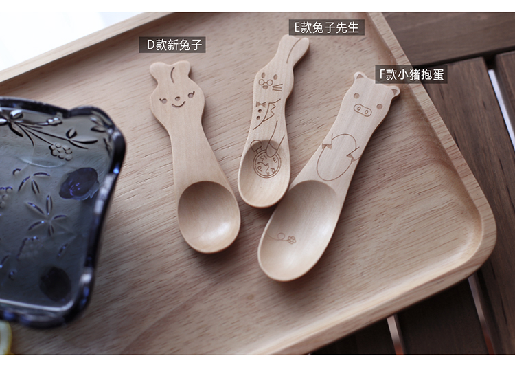Pre-Order ช้อนไม้สำหรับ ขนมหวาน ไอศกรีม ลายสัตว์หลากชนิด Zakka