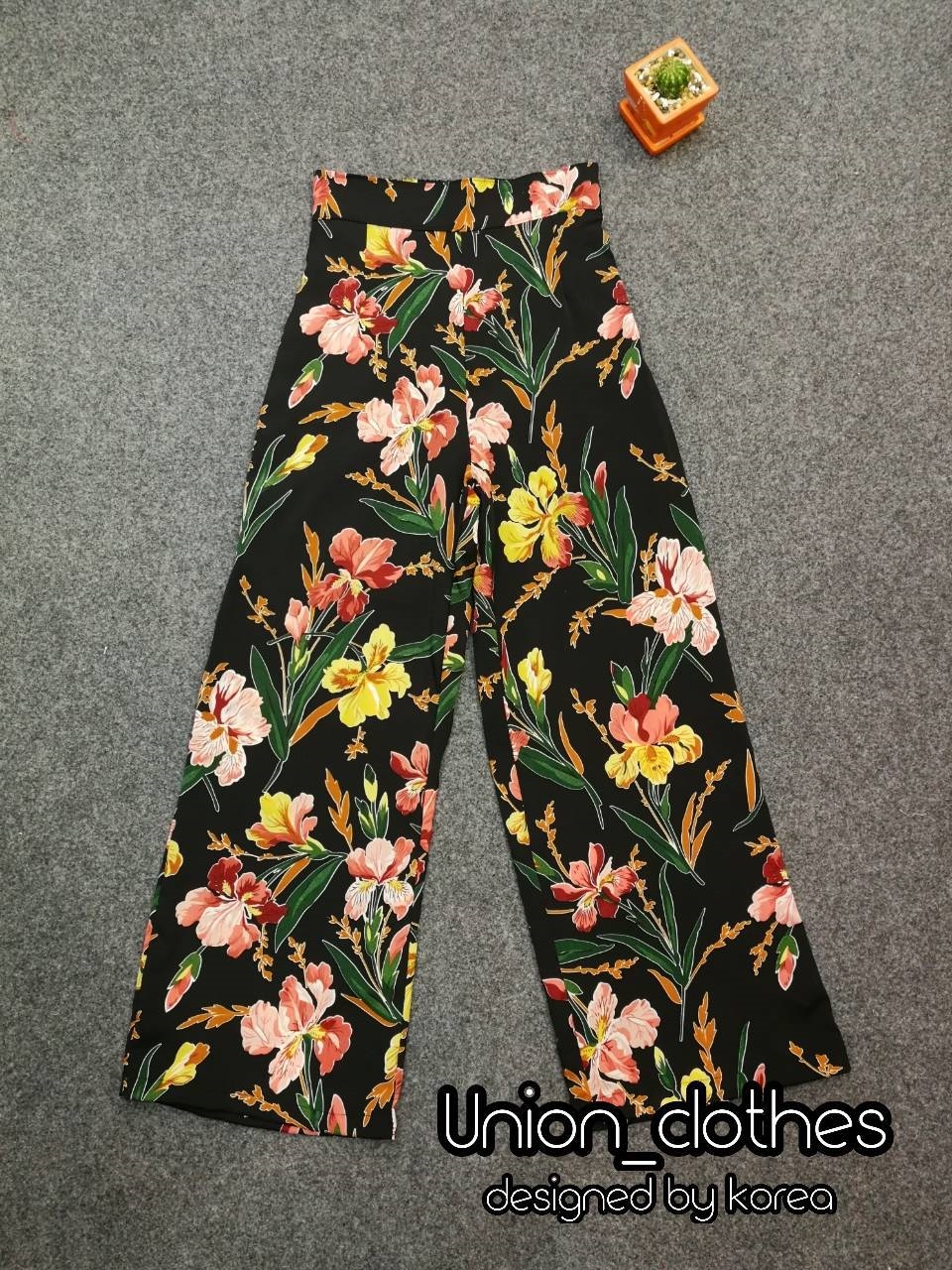 พร้อมส่ง กางเกงขาตรง พิมพ์ลายดอก