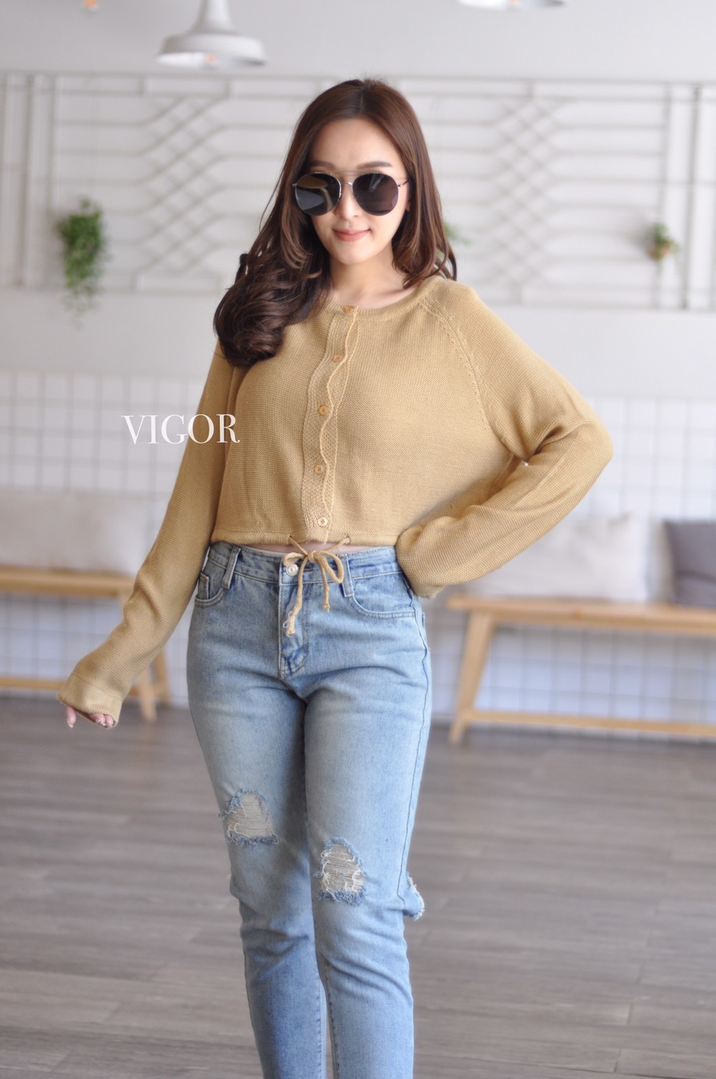 เสื้อเกาหลี พร้อมส่ง เสื้อครอปสั้นไหมพรม
