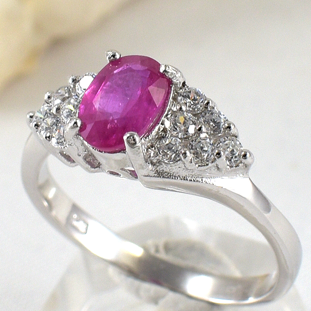 SKJewelryfactory แหวนทับทิมแท้ สีแดงอมชูมพู สีหวานมาก ER01700-RBY