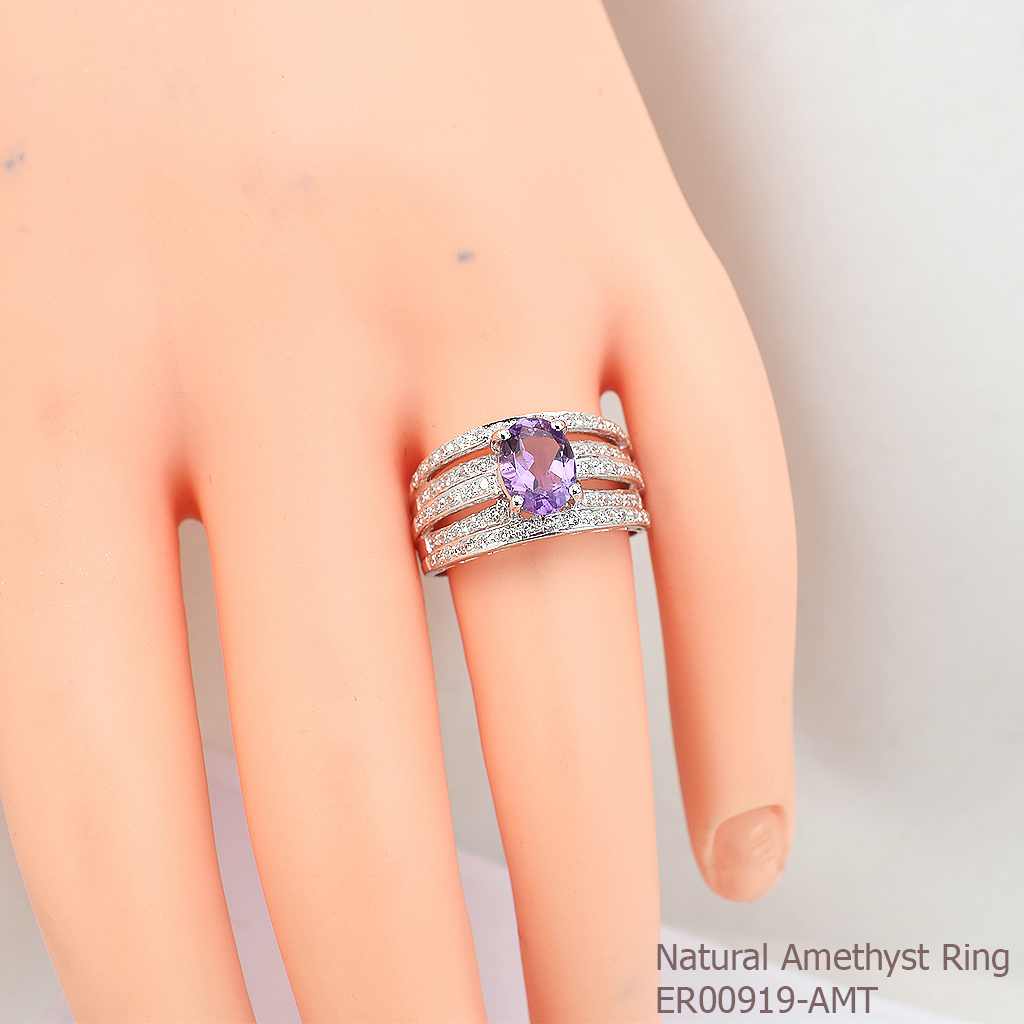 SKJewelryfactory แหวนแอมิทิสต์แท้ เก๋มากชิ้นนี้ เพชรไล่ระดับ ER00919-AMT