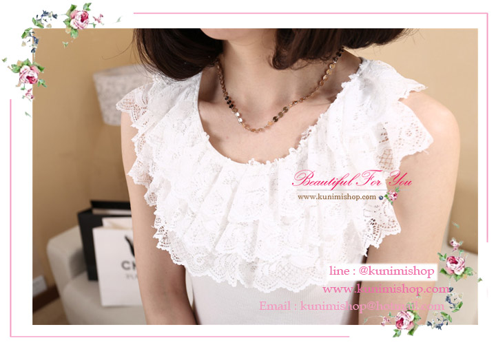 เสื้อแขนกุด คอกลม แต่งระบายผ้าลูกไม้สามชั้น สวยหวานคะ เนื้อผ้ามีความยืดหยุ่น ไม่มีฟองน้ำเสริมอก มี 2 สี ขาว ดำ ขนาด : รอบอกไม่เกิน 34 นิ้ว รอบเอวไม่เกิน 30 นิ้ว เสื้อยาว 59 ซม