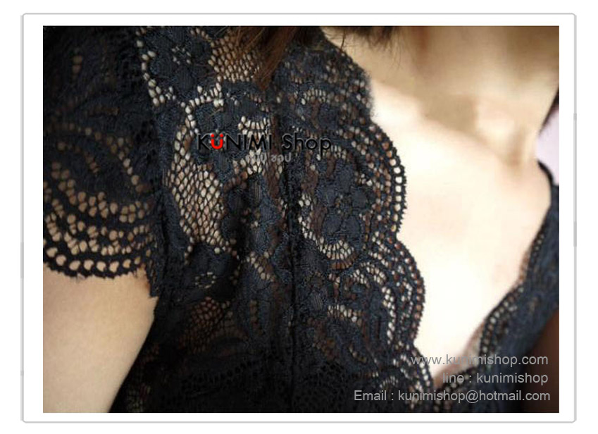 เสื้อซับเต็มตัว ผ้าลูกไม้  มีฟองน้ำเสริมที่หน้าอก      แขนสั้นระบาย ผ้ายืด งานสวยมากคะ        ขนาด  FREE SIZE   สำหรับผู้หญิงรอบอกไม่เกิน 34 นิ้ว        มี 2 สี  ขาว และ ดำ  