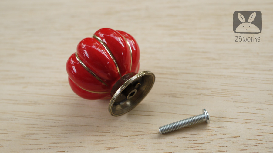 มือจับเซรามิกฟักทอง สีแดง 40 mm