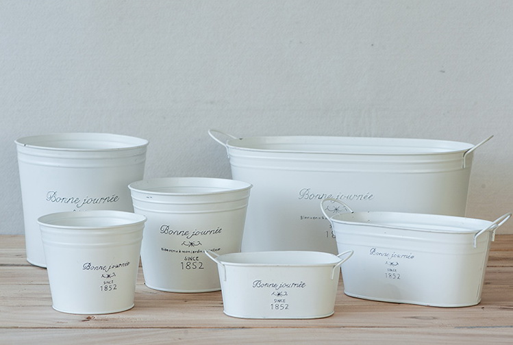 Pre-Order กระถางต้นไม้ ดอกไม้ สังกะสีเคลือบสีขาว Zakka มี เซตทรงถัง กับทรงเปล