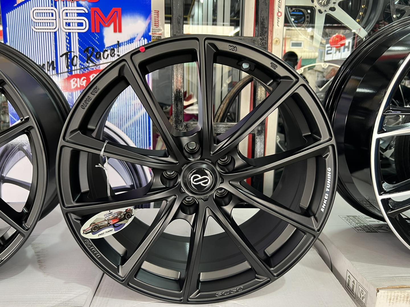 ล้อENKEI SC50 ขอบ18x8.5 5x114.3 ET40 ดำด้าน *ราคาต่อวง