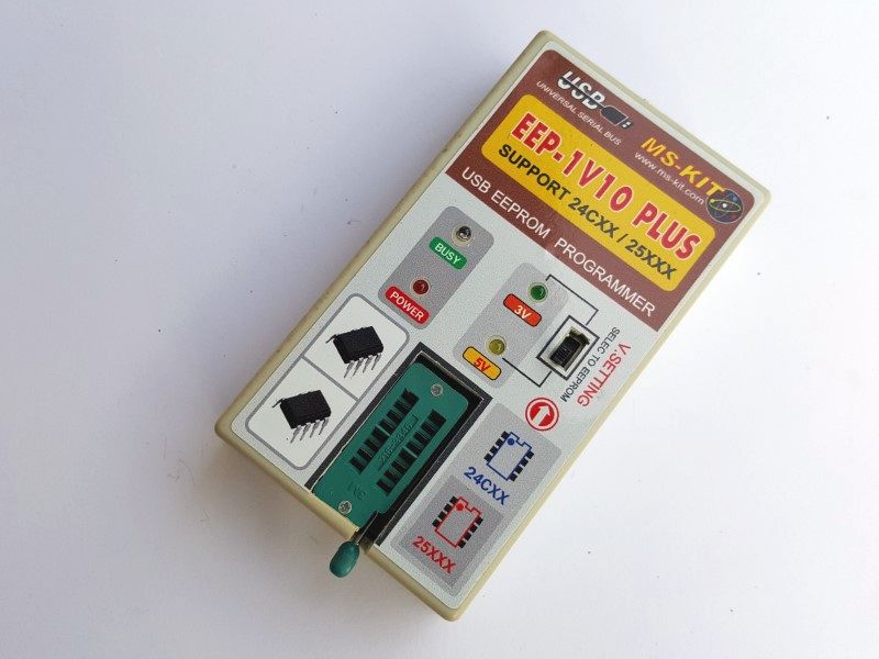 เครื่องโปรแกรมอีอีพรอม TV LCD ,DVD EEP-1V10