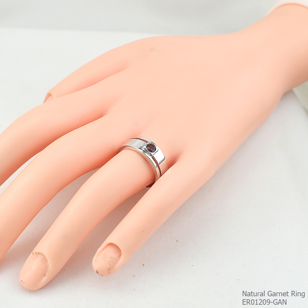SKJewelryFactory แหวนปลอกมีด พลอยโกเมนแท้ สไตล์แหวนปลอกมีด ER01209-GAN