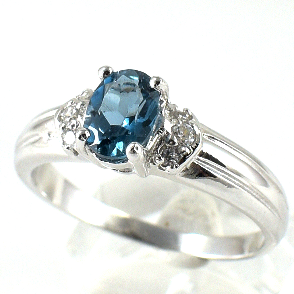 SKJewelryfactory แหวนพลอยลอนดอนบลูโทปาซแท้ สีฟ้าเข้ม ใส่แล้วดูภูมิฐาน ER02346-LBT
