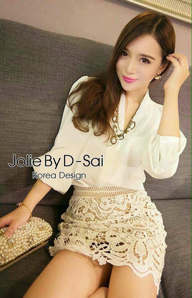 พร้อมส่ง เชิ้ตแขนยาวสีขาวเนื้อผ้าคอตตอน