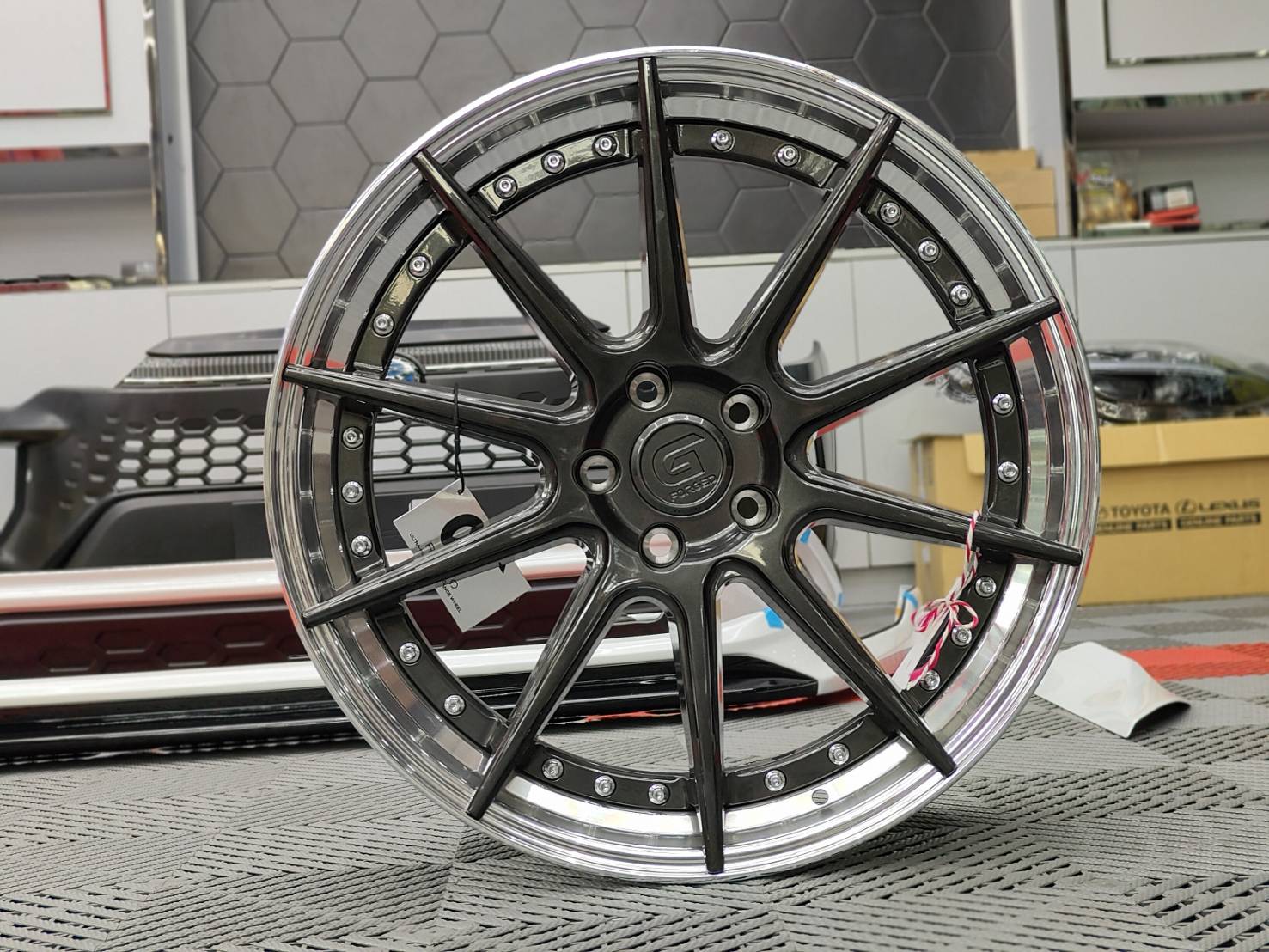 ล้อ G FORGED GF-02 ขอบ20X8.5/9.5 5X112/114.3 ET 32/40 สี HDขอบเงิน *ราคาต่อวง
