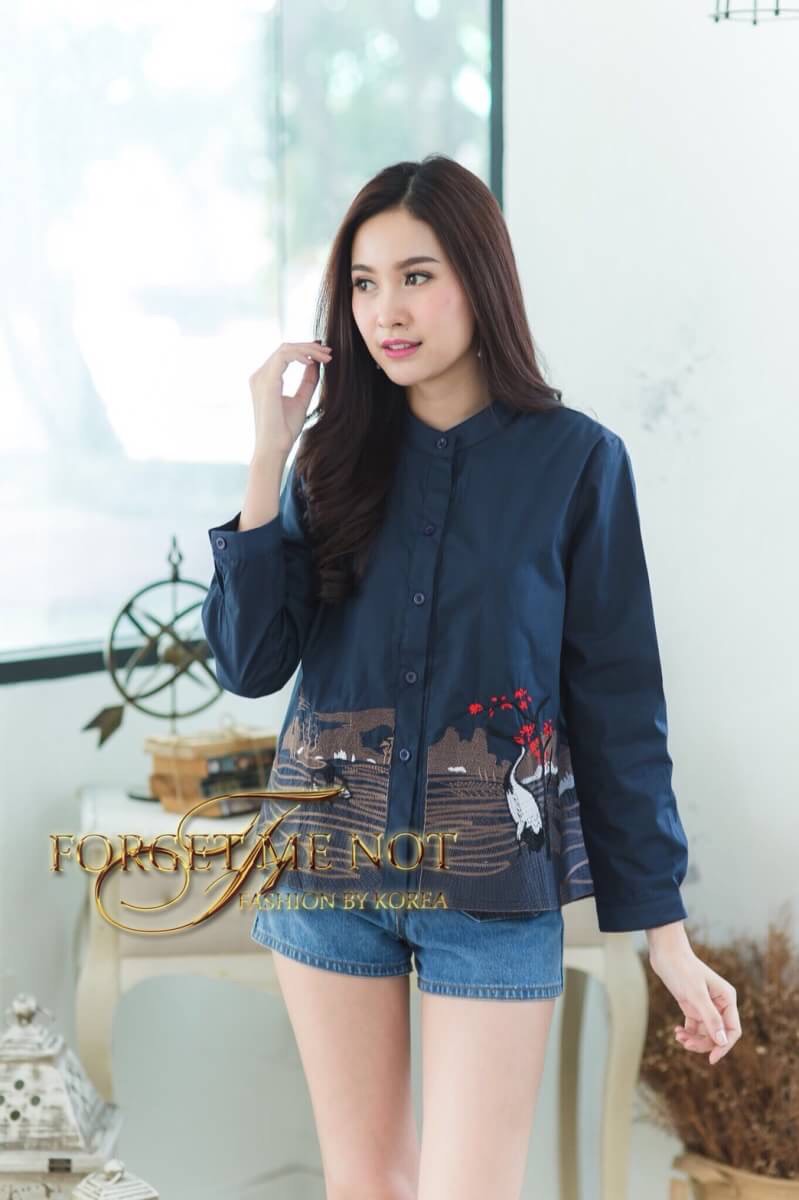 เสื้อเกาหลี พร้อมส่ง เสื้อคอกลม แขน 5 ส่วน หน้าสั้นหลังยาว