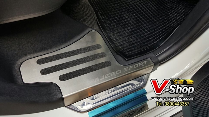 2099 สครัฟเพลทตัวบน 4 ชิ้น New Pajero sport