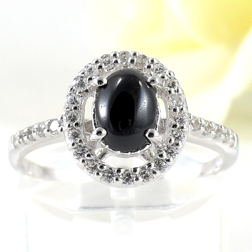 SKJewelryFactory แหวนนิล ล้อมเพชร ทรงนี้น่ารักมาก ใครชอบแหวนล้อมต้องวงนี้เลย ER02206-ONC
