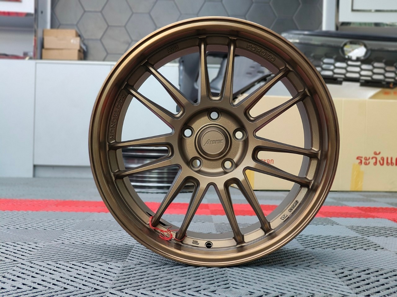ล้อ ATOMIC RE30 ขอบ18x8.5 5x114.3 ET35 สีน้ำตาลไหม้*ราคาต่อวง