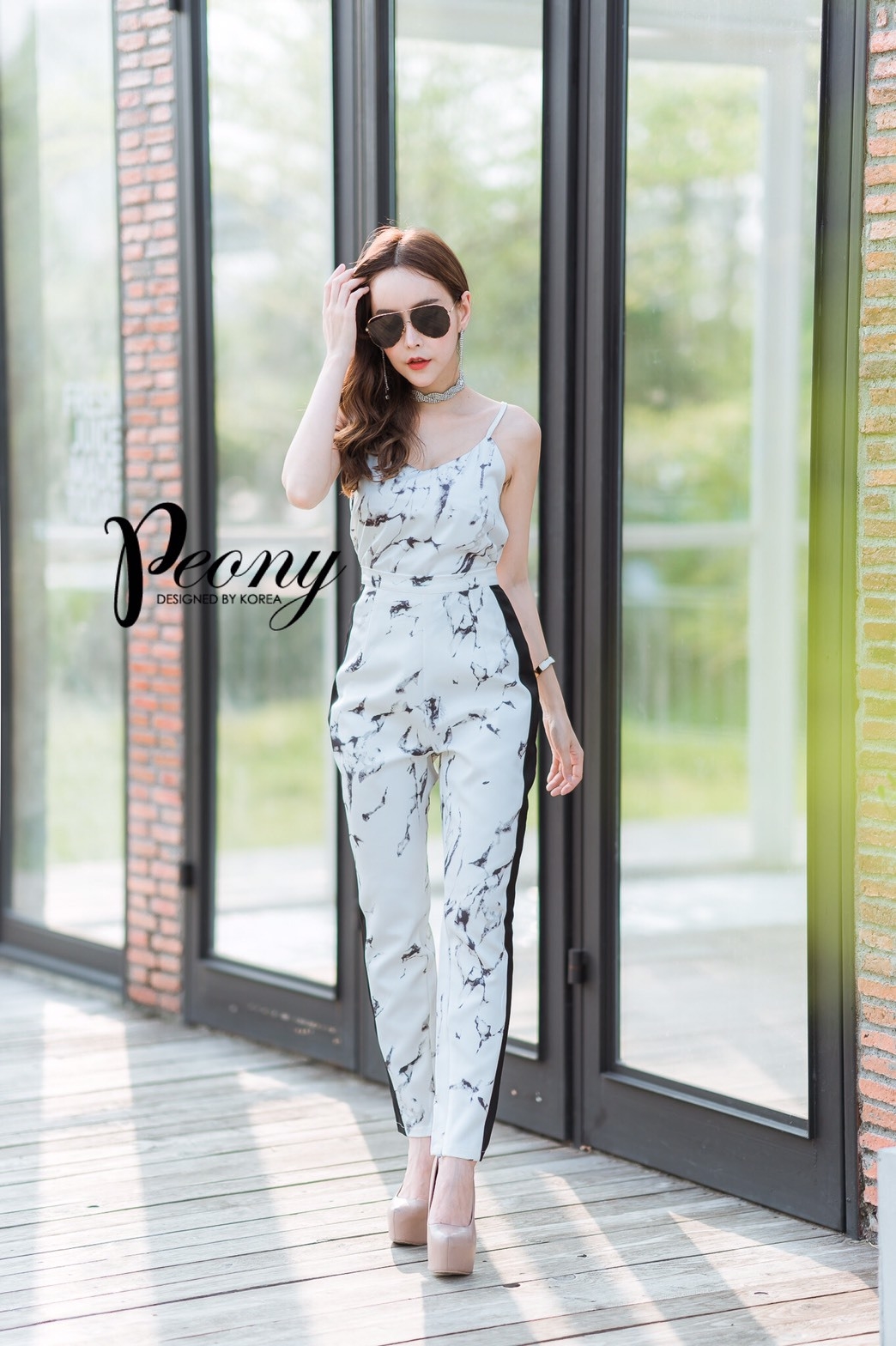 เสื้อผ้าเกาหลี พร้อมส่ง Set เสื้อสายเดี่ยว+ ขายาวพิมพ์ลาย