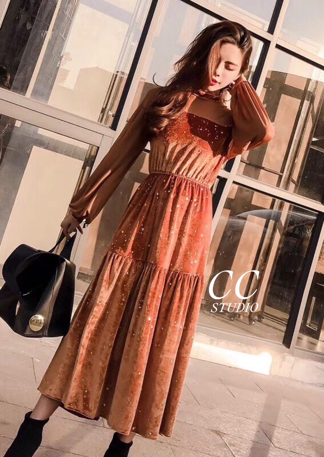 เดรสเกาหลี พร้อมส่ง เดรสผ้ากำมะหยี่ คอปีน