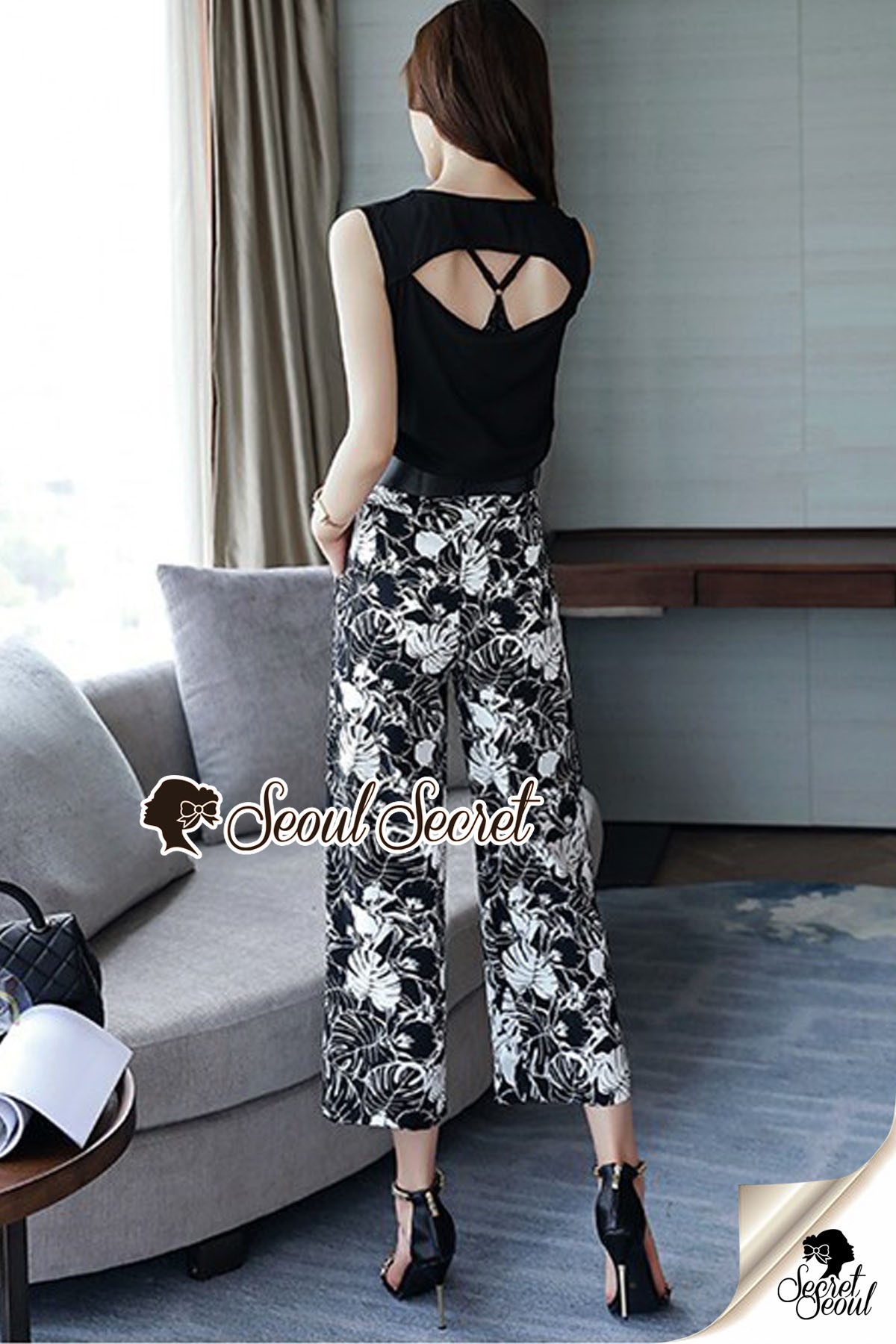 เสื้อผ้าแฟชั่น พร้อมส่ง เสื้อแขนกุดกับกางเกงลายใบไม้