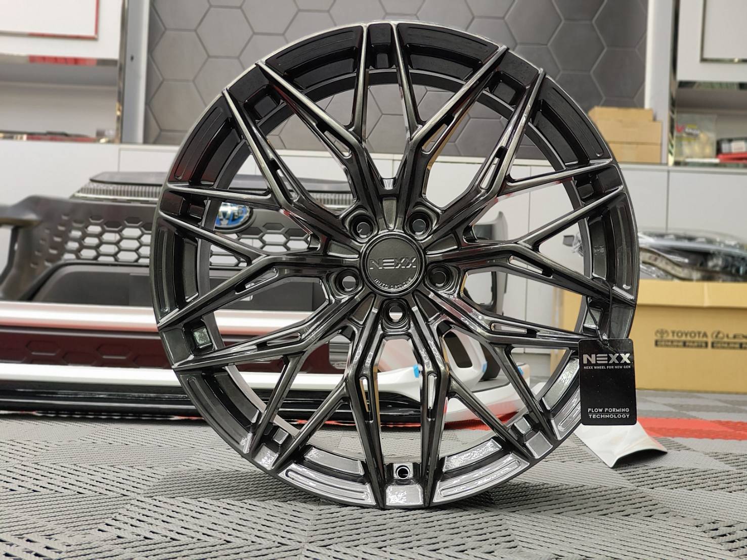ล้อ NEXX XX07 ขอบ20x8.5/10.0 5x112/114.3 ET32/40 Flowforming ล้อเบา สี Hyper Dark *ราคาต่อวง