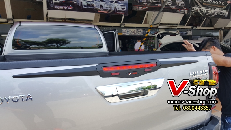 หางดาบท้ายดำด้าน TRD REVO