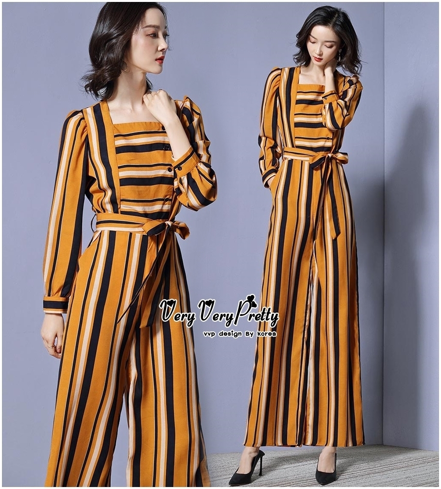 เสื้อผ้าแฟชั่น พร้อมส่ง จั๊มสูท แขนยาวคอเหลี่ยม