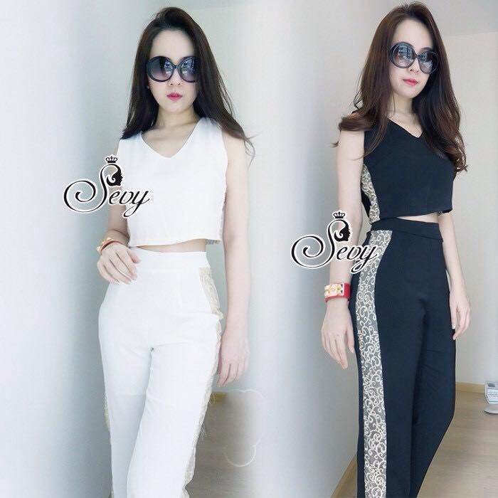 พร้อมส่ง Sets เสื้อครอปคอวีแขนกุด