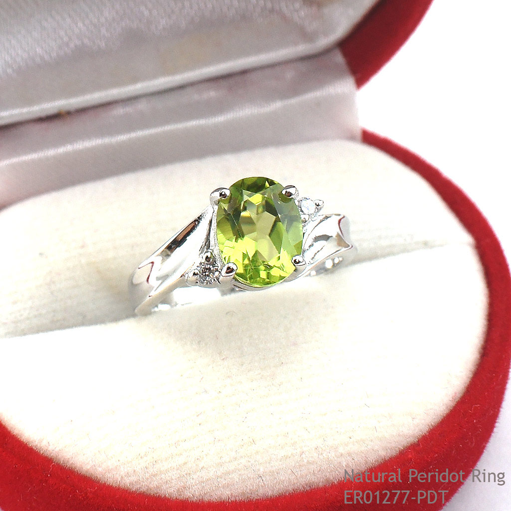 SKJewelryfactory แหวนเงินแท้ 92.5% ฝังพลอยเพอริดอทแท้ สไตล์น่ารัก ER01277-PDT