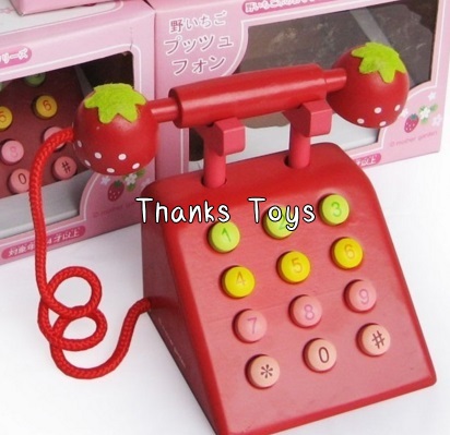 โทรศัพท์สตรอเบอรี่สีแดง (Red Strawberry Telephone) Mother Garden