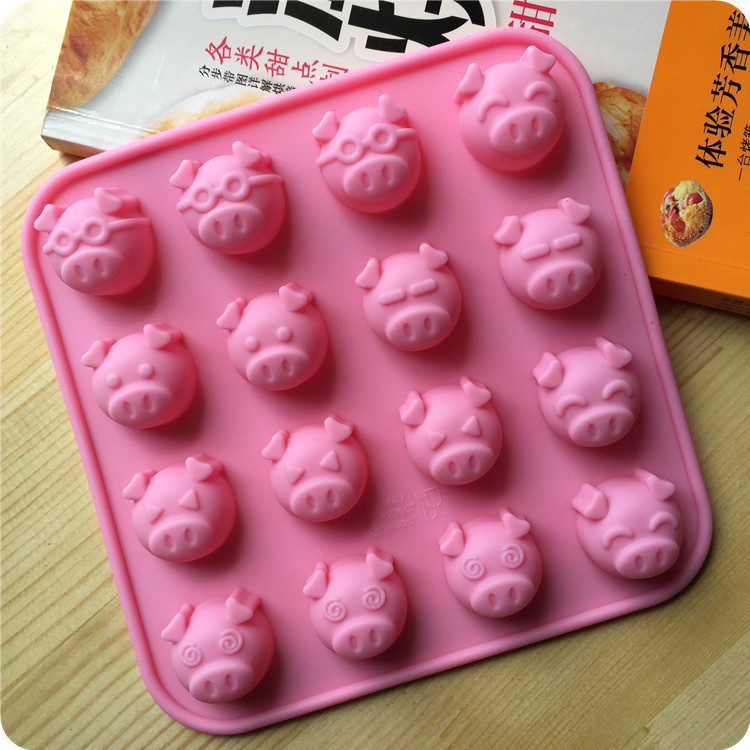 Pre-Order พิมพ์ซิลิโคน หมู หน้าหมู พิมพ์ช็อคโกแล็ต พิมพ์ขนม พิมพ์วุ้น พิมพ์พุดดิ้ง พิมพ์น้ำแข็ง ขนาด 16 ช่อง