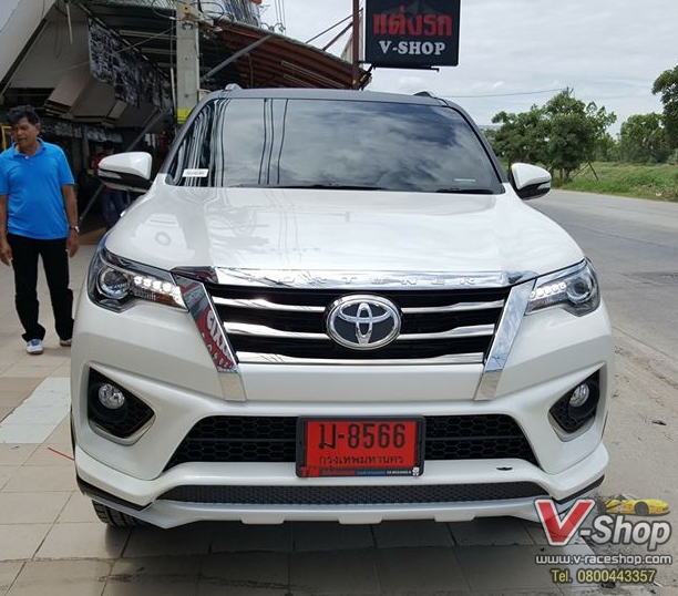 New Fortuner ชุดแต่ง สำหรับ TRD หน้า+หลัง JAP