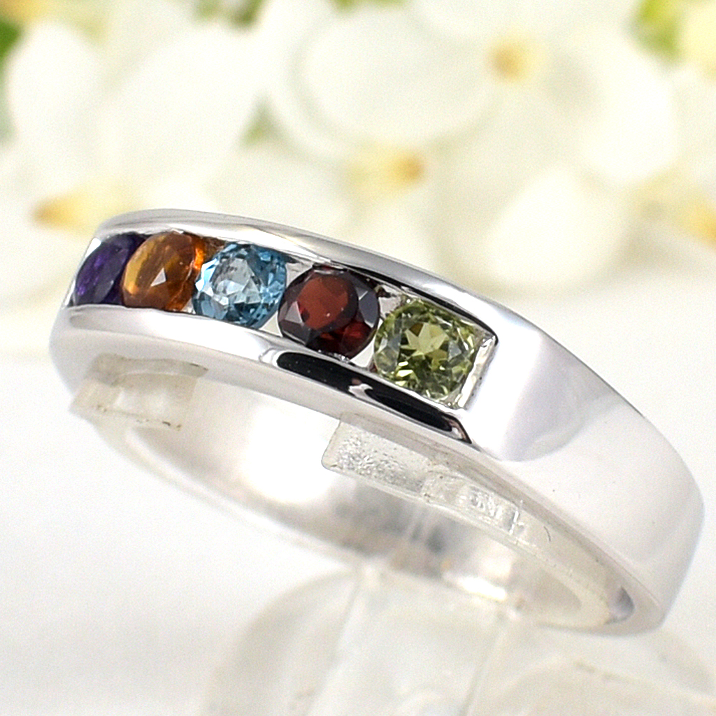 SKJewelryFactory แหวนแถวเงินแท้ พลอยแท้คละสี ตัวเรือนทำจากเงินแท้อย่างดี ER00690-MCG