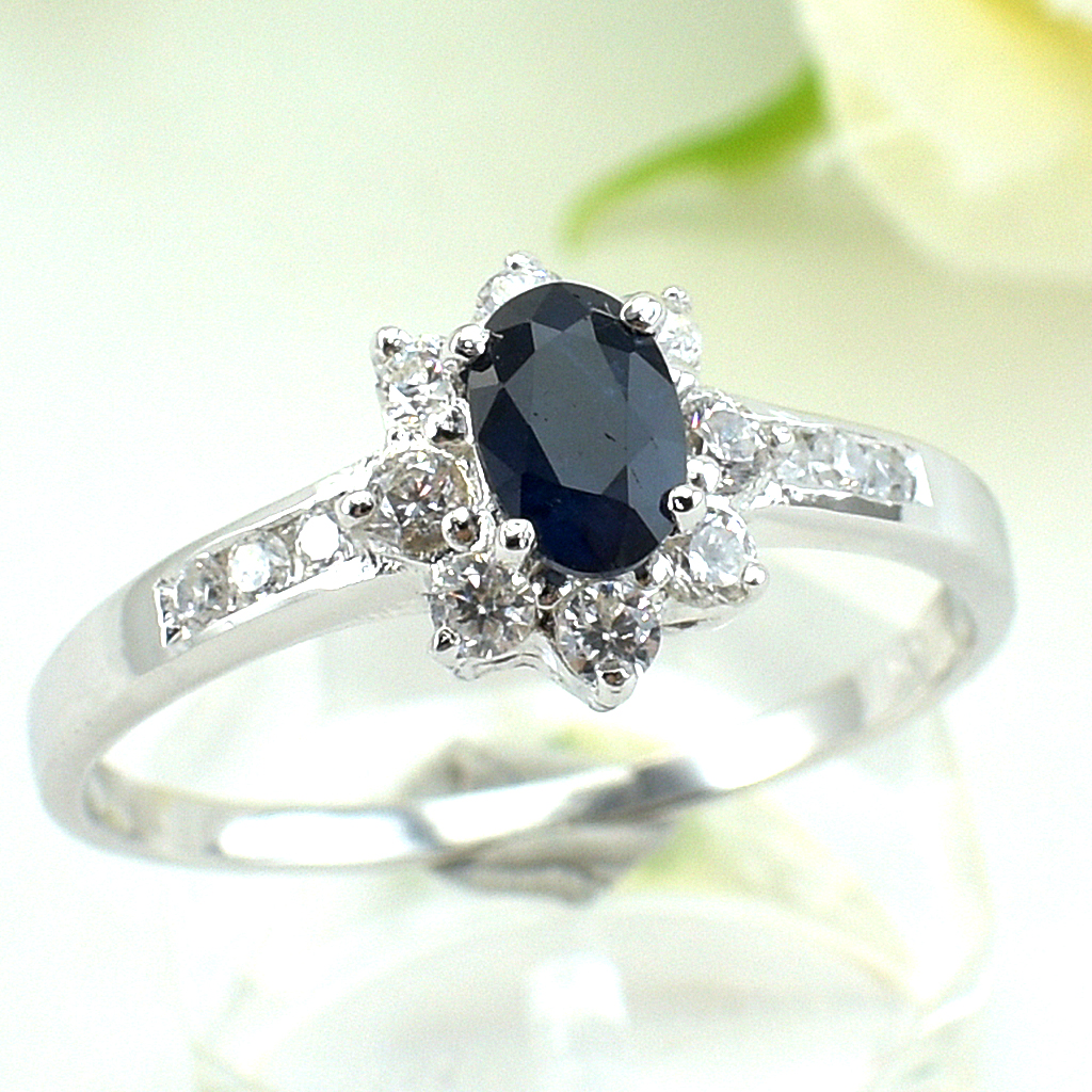 SKJewelryfactory แหวนเงินแท้ 92.5% ฝังพลอยไพลินแท้ ดีไซด์น่ารัก ER00663-BSA