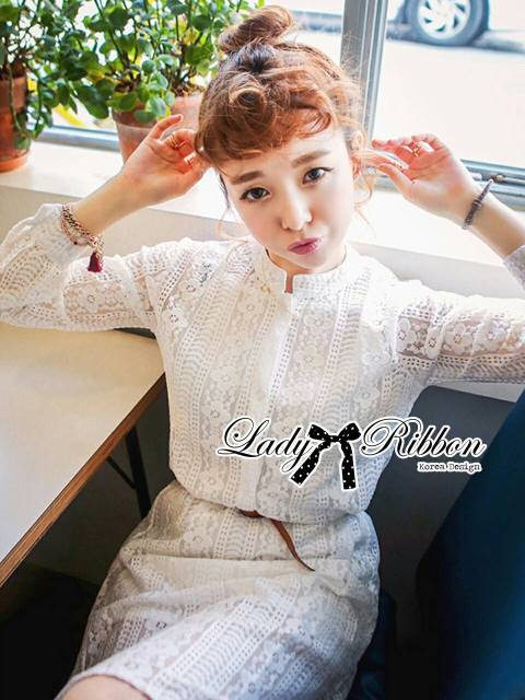 พร้อมส่ง เดรสผ้าลูกไม้สีขาวมีปกพร้อมเข็มขัด