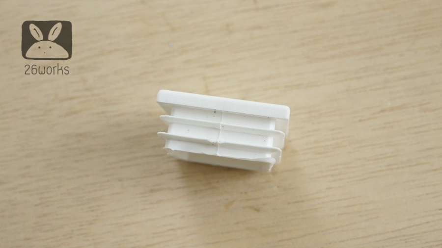 พลาสติกปิดเหล็กกล่อง 38x38 mm (1.5 นิ้ว) สวมใน สีขาวนวล