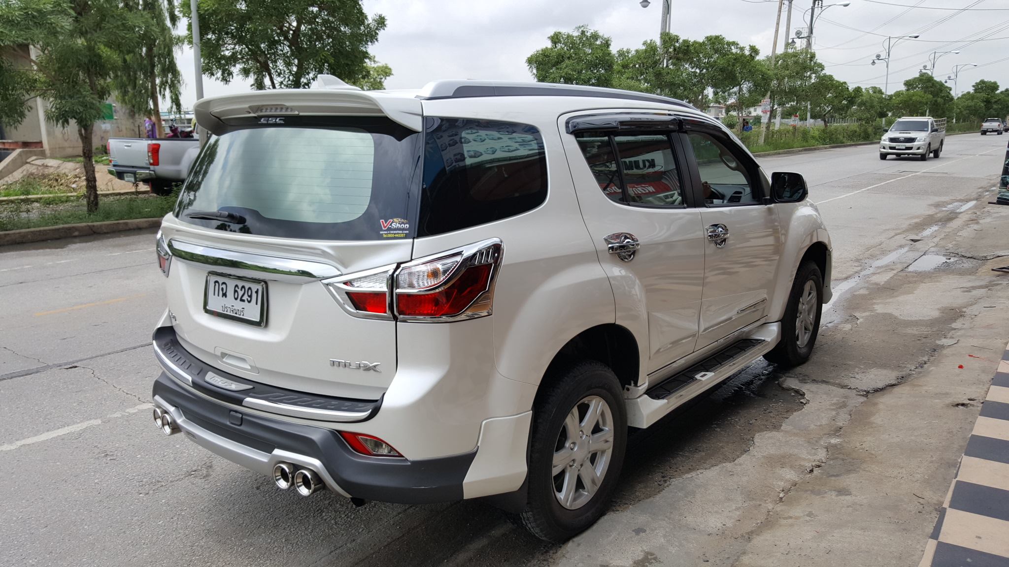 ชุดแต่ง Mu-x