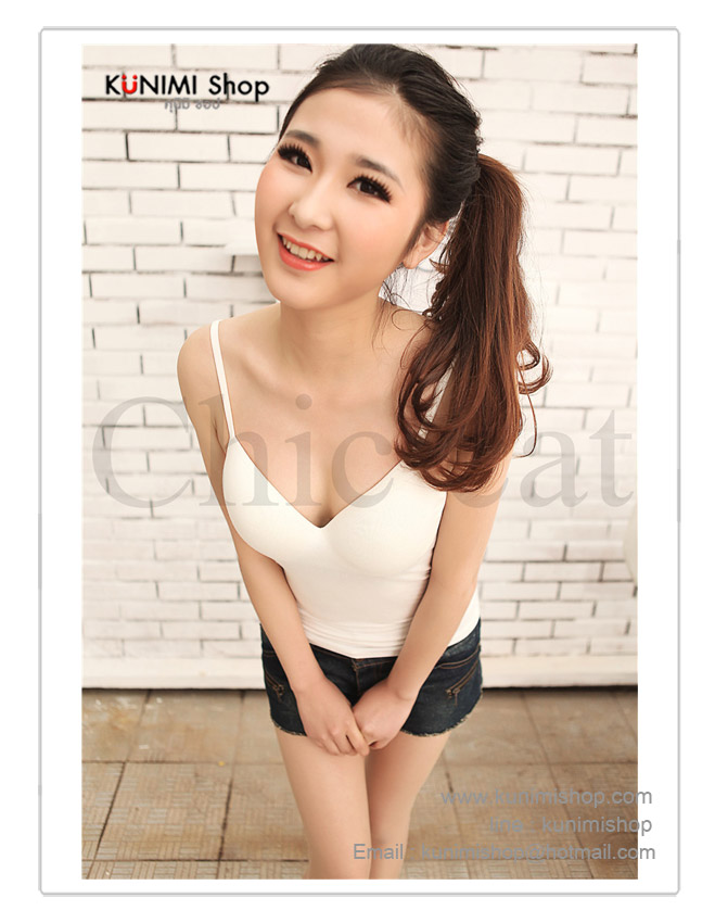  เสื้อกล้าม ซับใน สายเดี่ยว สามารถปรับขนาดได้ ช่วงหน้าอก เสริมฟองน้ำอย่างดี ผ้ายืดใส่สบาย สวย เซ็กซี่มากคะ จะใส่เดี่ยวๆ หรือ จะใส่ชุดกับเสื้อคลุมอีกตัวก็ดูดีคะ สินค้าเหมือนแบบ 100% ขนาด : FREE SISE ( รอบอกไม่เกิน 35 นิ้วคะ) ผ้า : ผ้าฝ้ายผสม ( มีความยืดหยุ่น) มี 6 สี : สีขาว , สีดำ , สีเนื้อ , สีส้มอ่อน , สีฟ้าคราม , สีม่วงอ่อน 